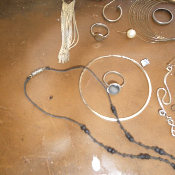 Large Job Lot Random Pieces BOHO Costume Jewelry For Crafting - Picture 4 of 5